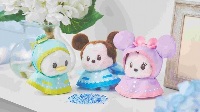 ディズニー「うるぽちゃちゃん ぬいぐるみ」各1,800円（C）Disney