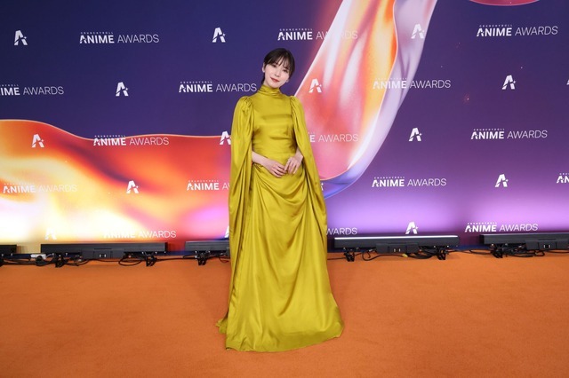 松岡茉優