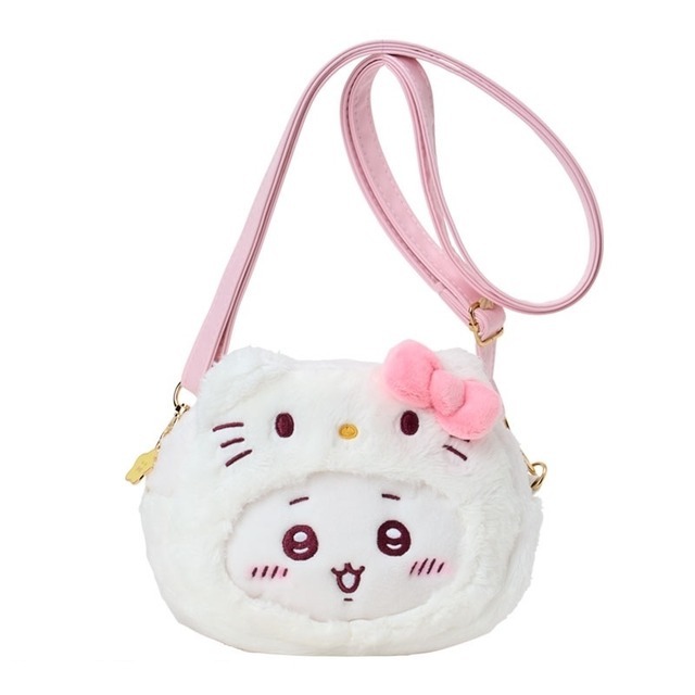 ちいかわ×サンリオキャラクターズ「ちいかわ×ハローキティ ポシェット」（C）nagano / chiikawa committee（C）025 SANRIO CO.,LTD.