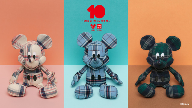 ユニクロ特製ミッキーマウスぬいぐるみ「MAGIC FOR ALL Timeless toy」（C）ディズニー