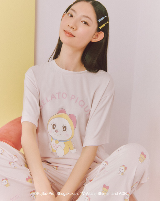 【ドラえもん】【レディース】ワンポイントTシャツ