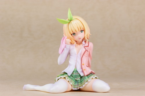 子犬可愛い後輩が登場 Tvアニメ 可愛ければ変態でも好きになってくれますか より 古賀唯花 1 8スケールでフィギュア化 9枚目の写真 画像 超 アニメディア