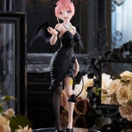 五等分の花嫁」一花、二乃、三玖が“セクシー小悪魔”で誘惑!? 網タイツ