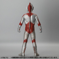 帰ってきたウルトラマン」幻のソフビが帰ってきた!! 15年間の絶版から