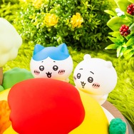 ちいかわ」ハチワレ、うさぎがラインストーンでキラキラ☆デコTや