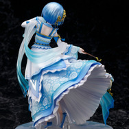 リゼロ レム 漢服 フィギュア リゼロ」レム、中国の伝統衣装“漢服“着こなす“鬼かわいい”フィギュアが