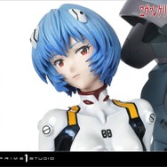 エヴァ新劇場版」綾波レイ、純白のプラグスーツが立体的！エントリー