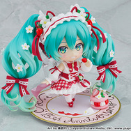 まりりん 様　⭐︎いちごモチーフ 初音ミク、8月31日で15周年！ イラストレーター・森倉円描き下ろし