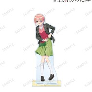 五等分の花嫁」五つ子が衣装を交換!? 描き下ろしイラストのグッズ12種