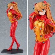 エヴァ：破」“それにしてもこれ…見えすぎじゃない？” テスト用プラグ