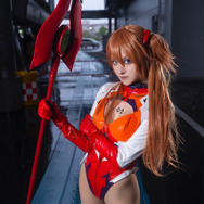 コスプレ】「ヱヴァ」アスカ（山下しゅんやver.）をスタイル抜群