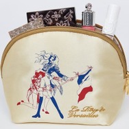 ベルばら』連載45周年記念ファンブック「ベルサイユのばらぴあ」発売に