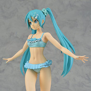 水着姿の「初音ミク」がスーパープレミアムフィギュアとして登場