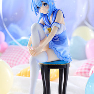 このすば」アクア＆ダクネス、ネグリジェ姿＆普段は見せない表情に
