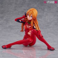 半壊プラグスーツの隙間から見える素肌にドキドキ…「シン・エヴァ」版