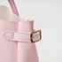 ヤングアンドオルセン「sweet presents YOUNG ＆ OLSEN The DRYGOODS STORE BELTED TOTE BAG BOOK PINK」使用イメージ