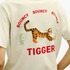 「AVIREX」×「クマのプーさん」Tシャツコレクション