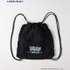 「ANGEL BLUE」×「Right-on」フリルナップサック 各3,990円（税込）