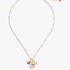 「HELLO KITTY x kate spade new york Capsule Collection」charm pendant（C）’24 SANRIO 著作（株）サンリオ