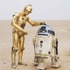 『スター・ウォーズ　エピソード4／新たなる希望』C-3PO（左）とR2-D2　（C）& TM Lucasfilm Ltd. All rights reserved.