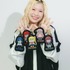 BOCCHI THE ROCK! × CONVERSE TOKYO【HUMAN ROBOT】EMBROIDERY POACH CHARM　モデル：青山吉能（C）はまじあき／芳文社・アニプレックス