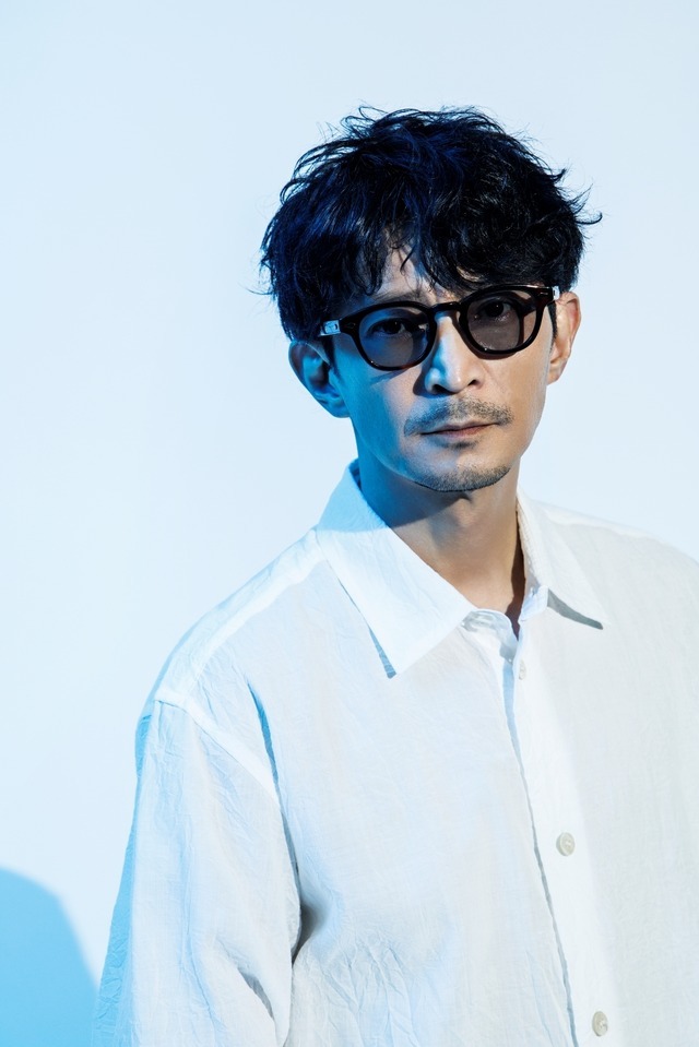 声優・津田健次郎の夏空な爽やかグラビアに釘付け…！蒼井翔太、増田